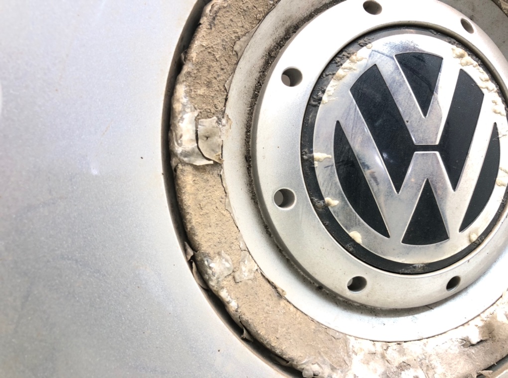 Колпак колесный для Volkswagen Beetle, 2004 г. 1.6 i бензин б/у — фото 4