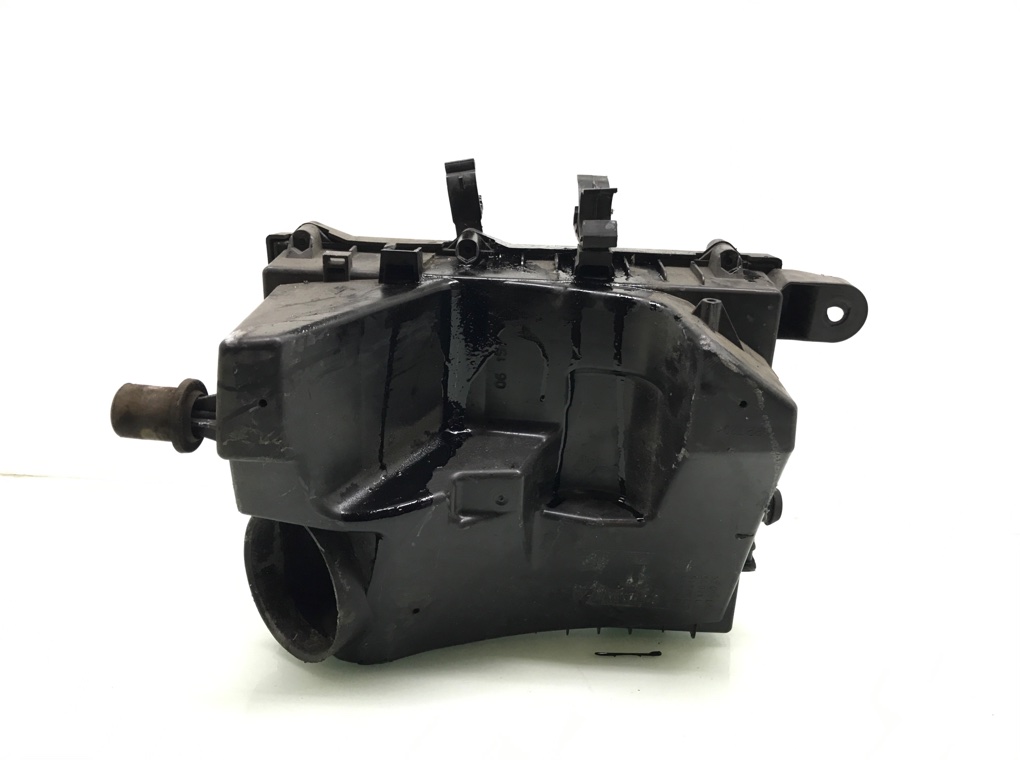 Корпус воздушного фильтра для Saab 9-3, 2006 г. 1.9 TiD дизель б/у — фото 2