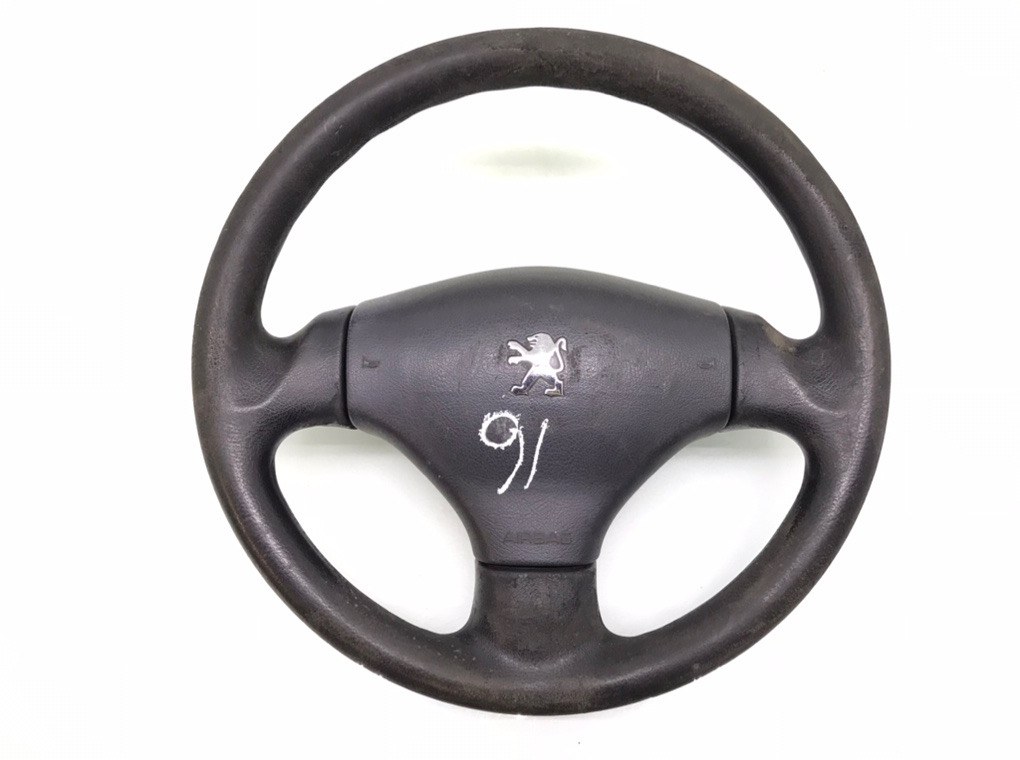 Руль для Peugeot 206, 2003 г. 1.4 i бензин б/у