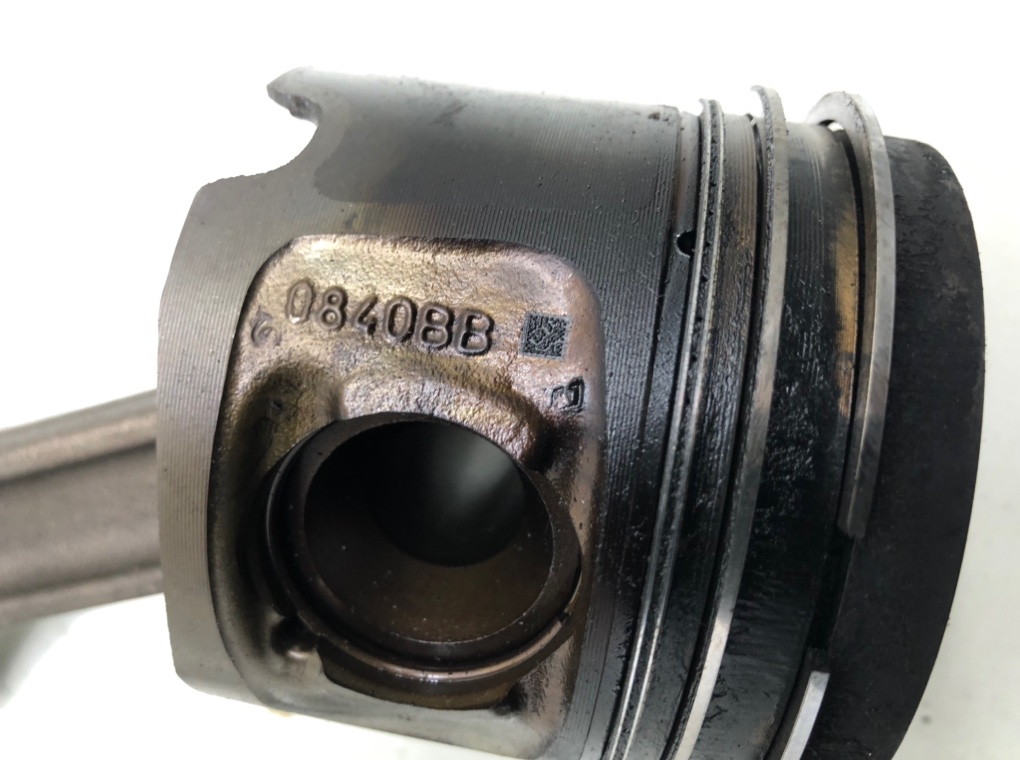 Поршень для BMW 3 E90/E91/E92/E93, 2008 г. 2.0 TD дизель б/у — фото 7
