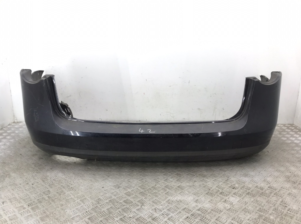 Бампер задний для Volkswagen Passat, 2006 г. 2.0 TDi дизель б/у
