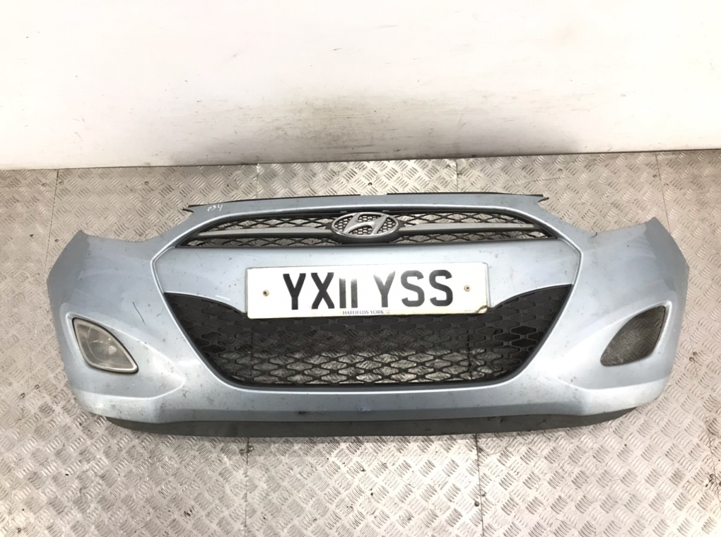 Бампер передний для Hyundai i10, 2011 г. 1.2 i бензин б/у