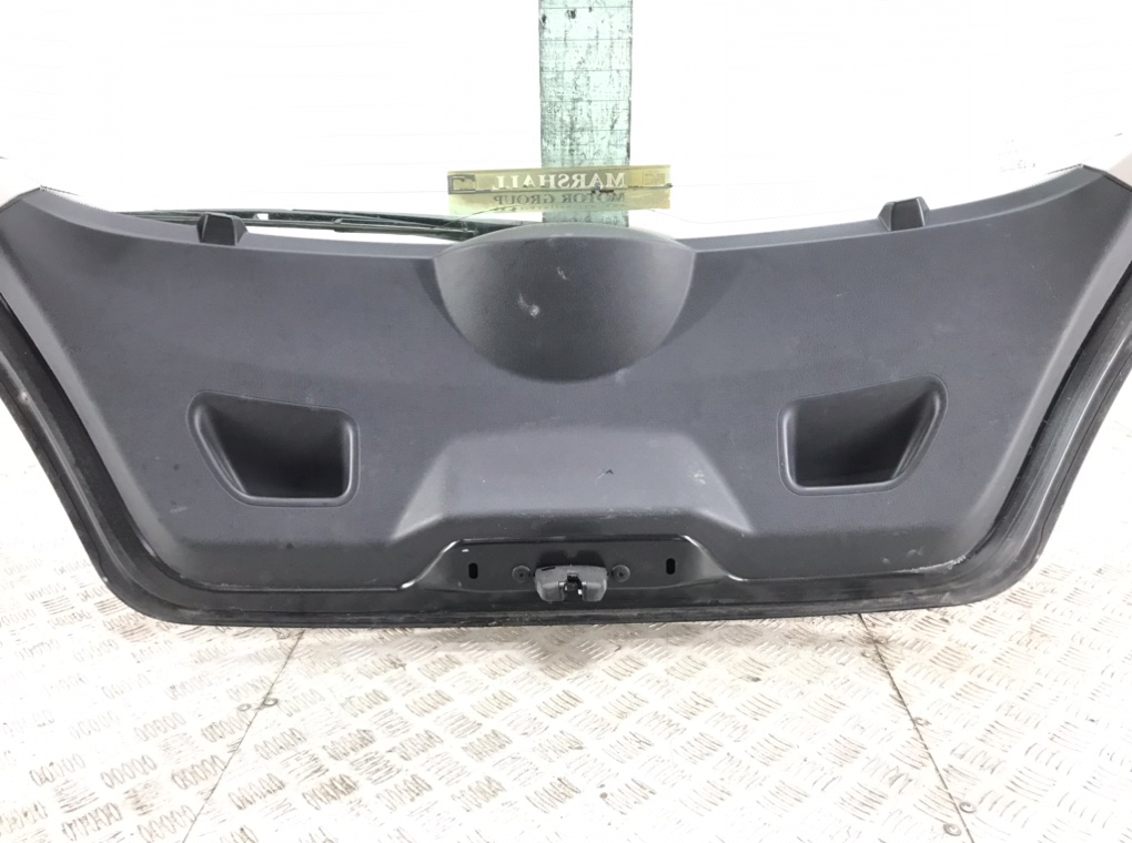 Крышка багажника для Peugeot 207, 2007 г. 1.6 HDi дизель б/у — фото 4