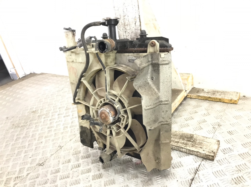 Кассета радиаторов для Toyota Aygo, 2008 г. 1.0 i бензин б/у — фото 3