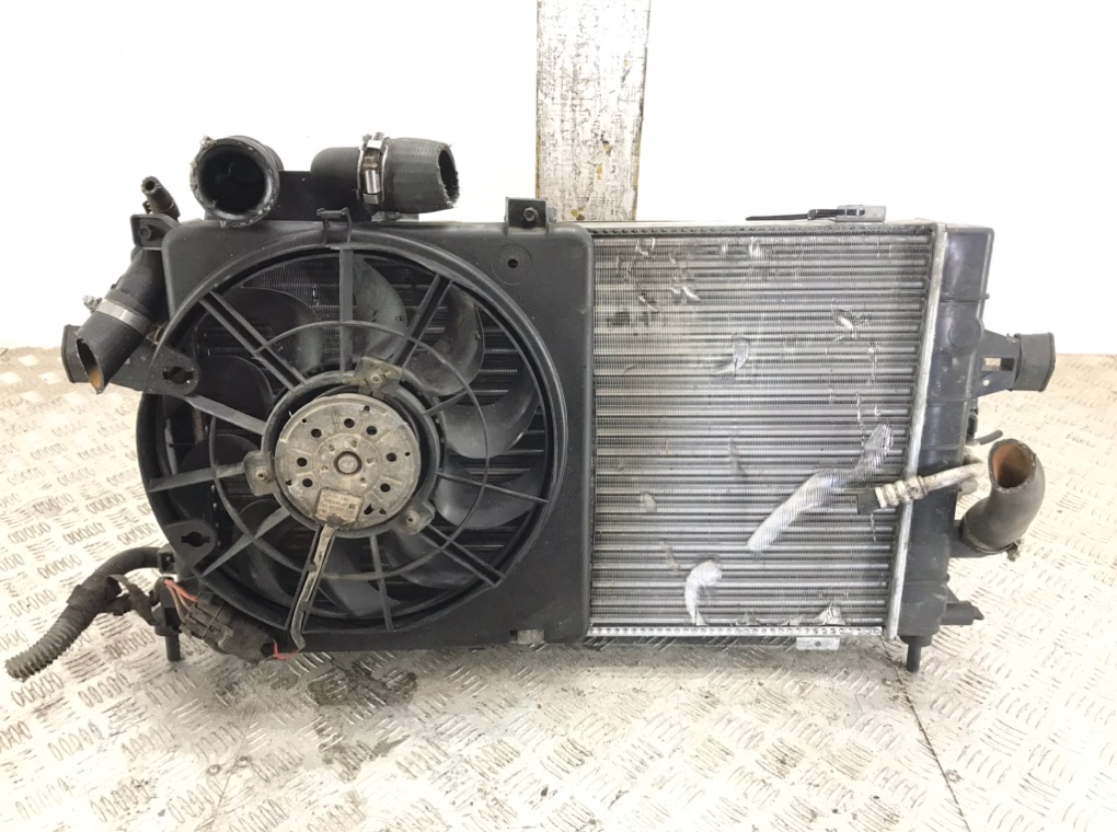 Кассета радиаторов для Opel Zafira, 2010 г. 1.7 CDTi дизель б/у — фото 5