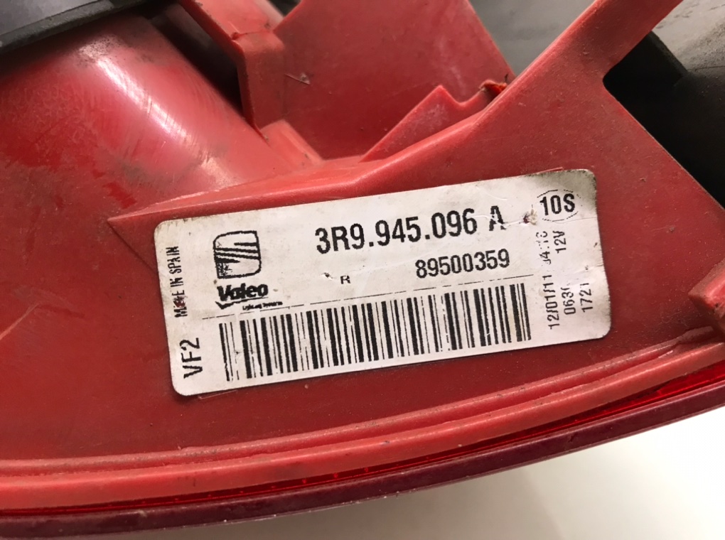 Фонарь задний правый для Seat Exeo, 2011 г. 2.0 TDi дизель б/у — фото 6