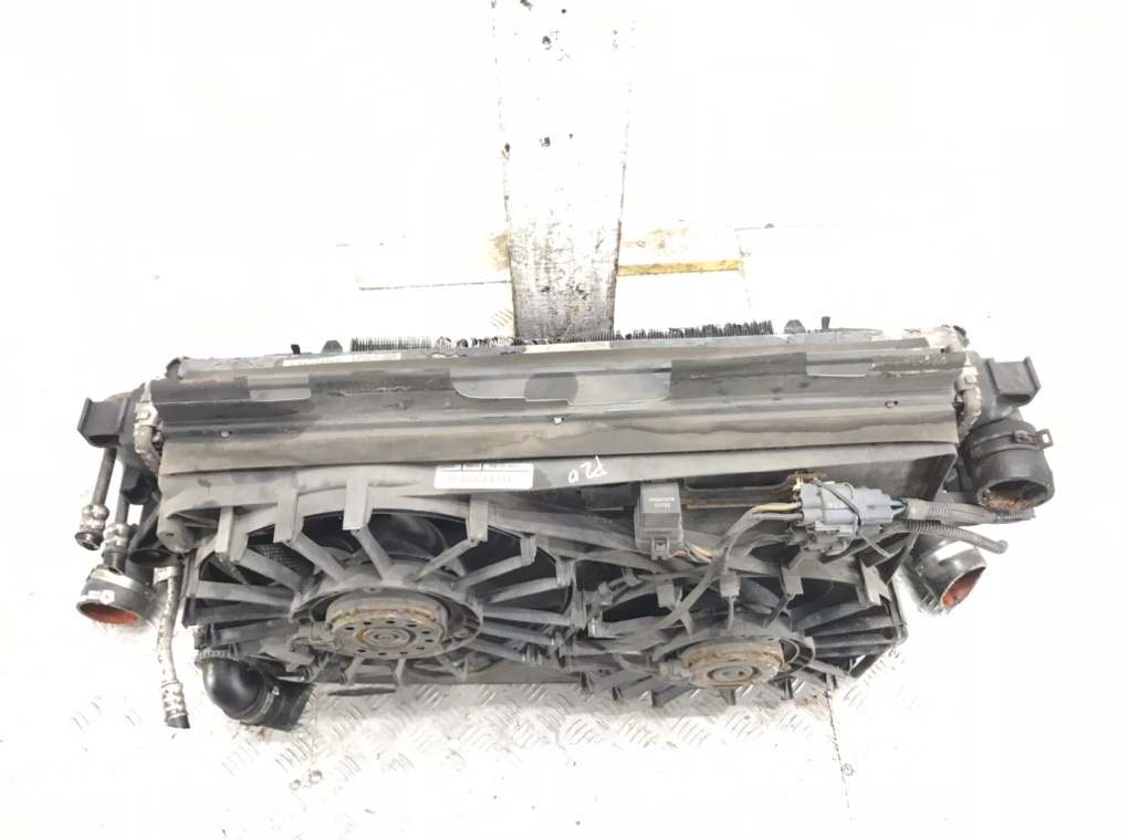 Кассета радиаторов для Chrysler 300C, 2007 г. 3.0 CRD дизель б/у — фото 2