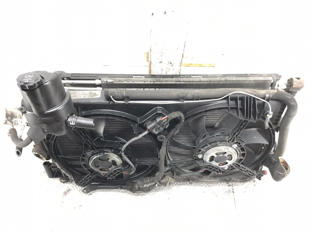Кассета радиаторов для Opel Insignia, 2009 г. 2.0 CDTi дизель б/у — фото 2