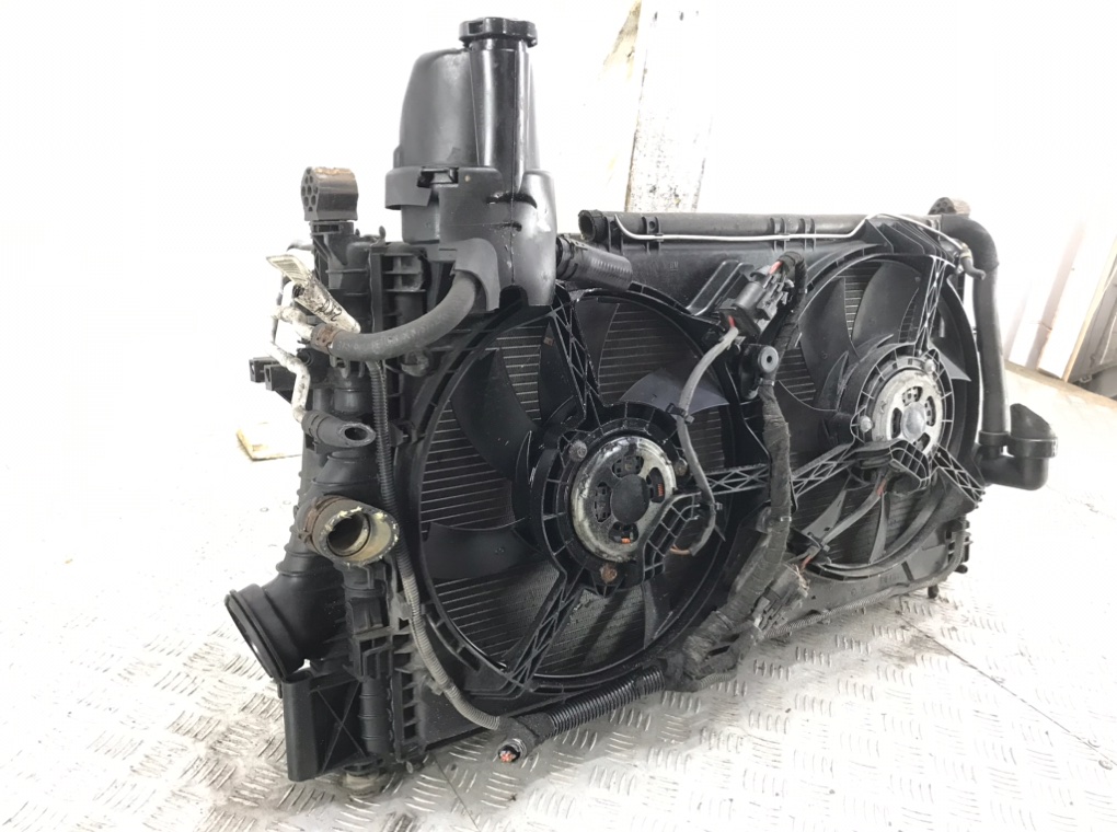 Кассета радиаторов для Opel Insignia, 2009 г. 2.0 CDTi дизель б/у — фото 4