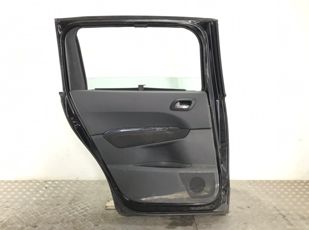 Дверь задняя левая для Peugeot 5008, 2011 г. 1.6 HDi дизель б/у — фото 3