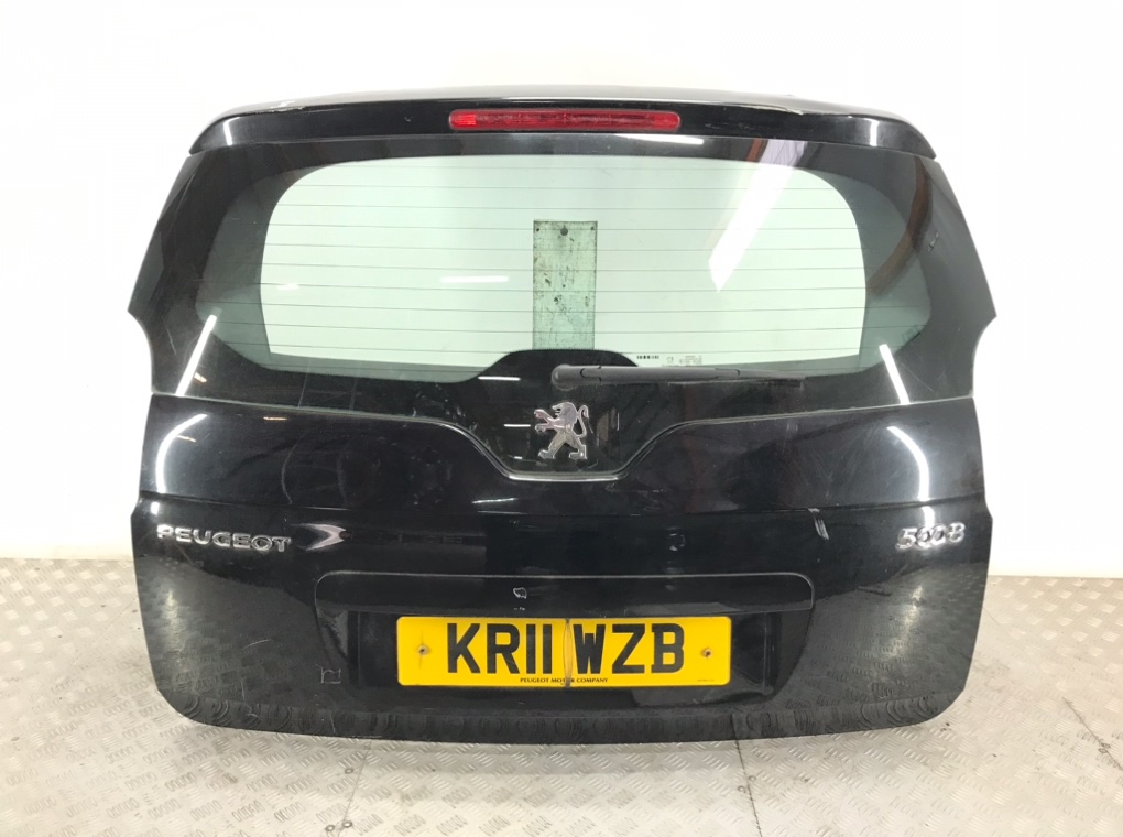 Крышка багажника для Peugeot 5008, 2011 г. 1.6 HDi дизель б/у