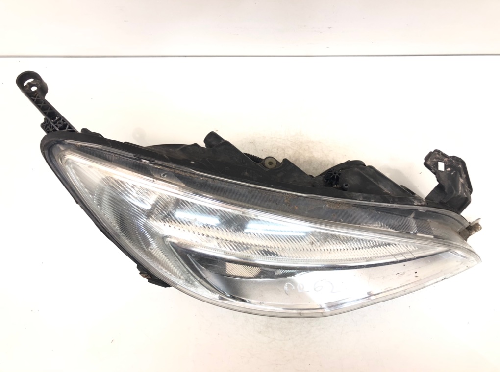 Фара правая для Opel Astra, 2010 г. 1.3 CDTi дизель б/у — фото 3