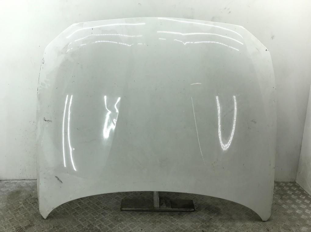 Капот для BMW 1 F20/F21, 2013 г. 2.0 TD дизель б/у