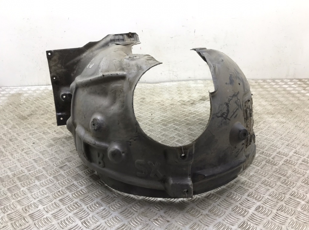 Защита арок передняя правая (подкрылок) для BMW 1 F20/F21, 2013 г. 2.0 TD дизель б/у