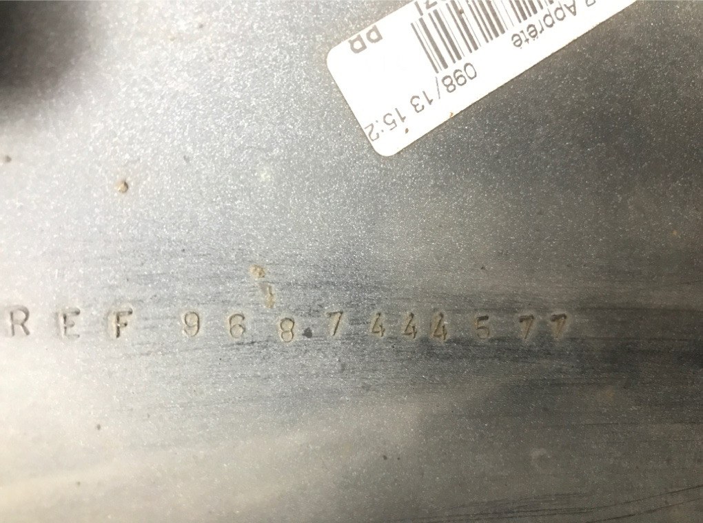 Бампер передний для Peugeot 5008, 2011 г. 1.6 HDi дизель б/у — фото 11