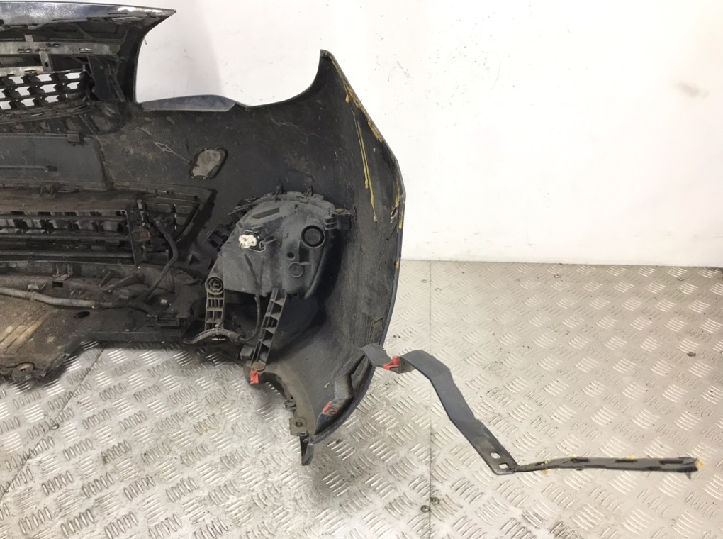 Бампер передний для Opel Astra, 2010 г. 1.3 CDTi дизель б/у — фото 10