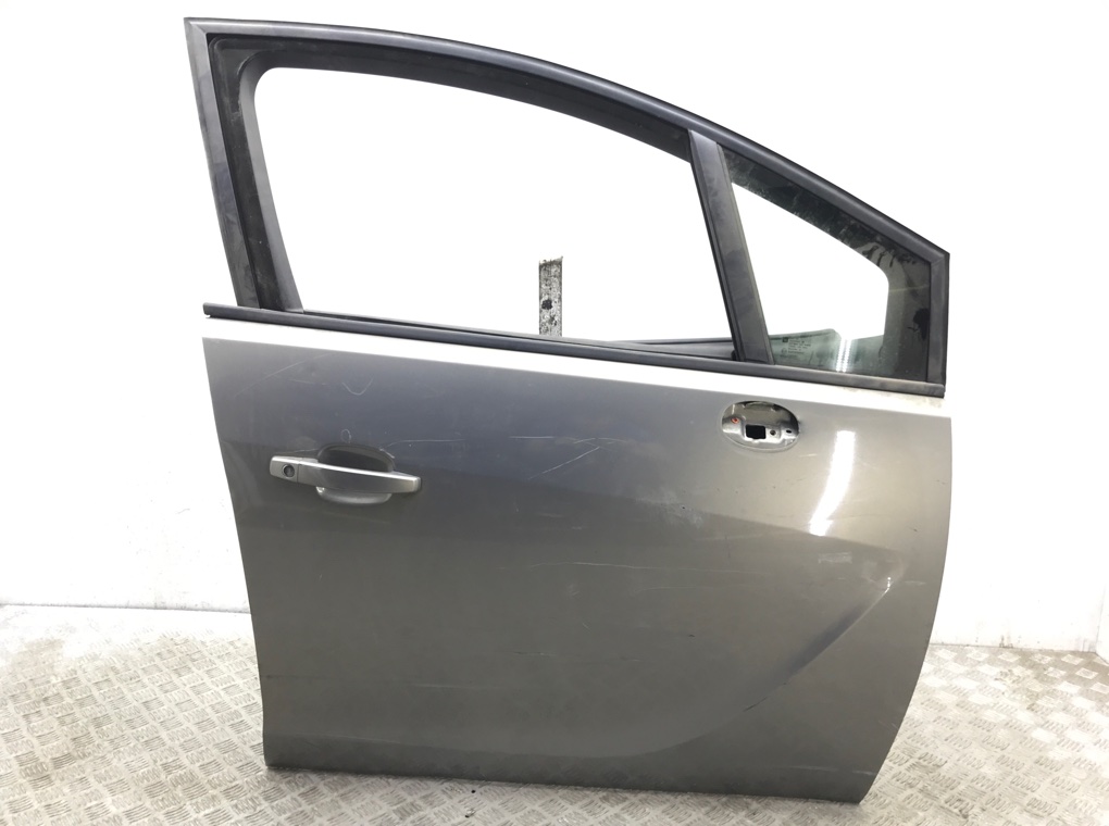 Дверь передняя правая для Opel Meriva, 2011 г. 1.4 Ti бензин б/у