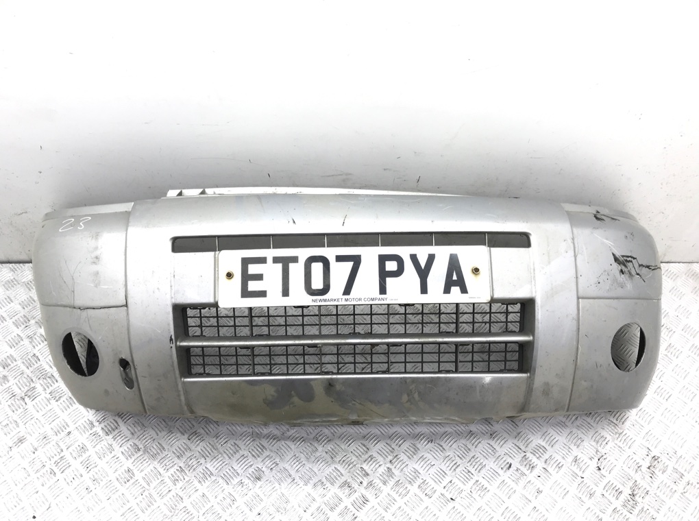 Бампер передний для Citroen Berlingo, 2007 г. 1.6 HDi дизель б/у