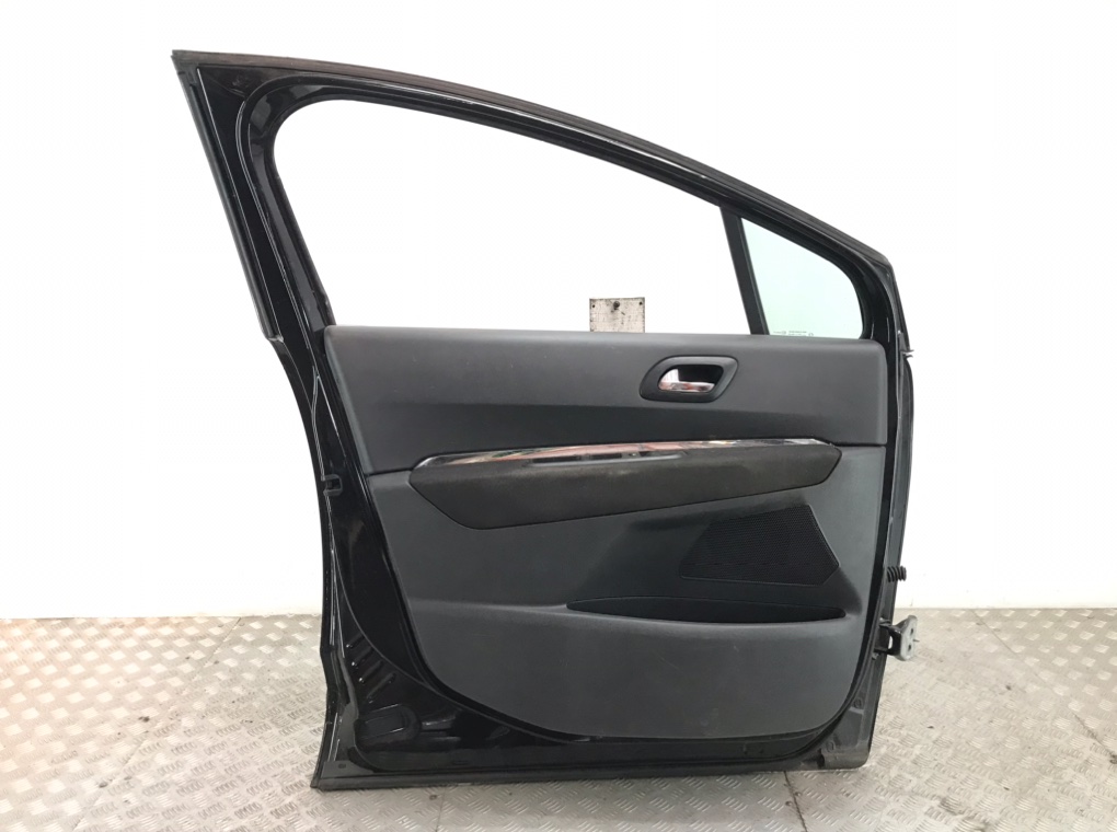 Дверь передняя левая для Peugeot 5008, 2011 г. 1.6 HDi дизель б/у — фото 3