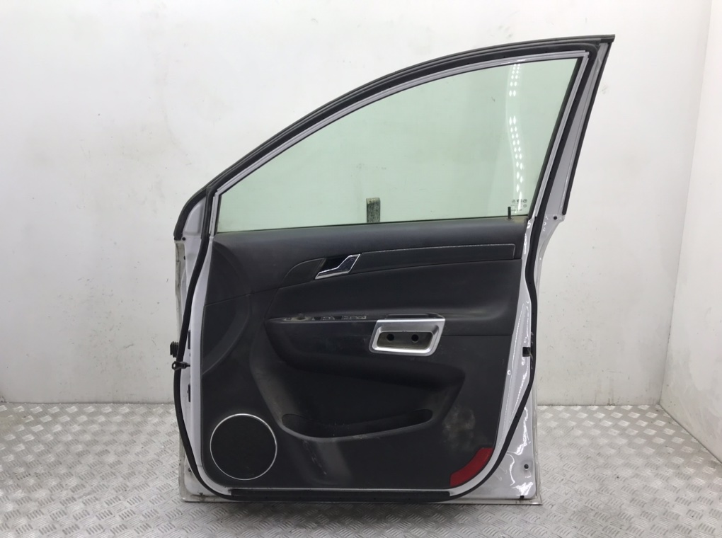 Дверь передняя правая для Opel Antara, 2012 г. 2.2 CDTi дизель б/у — фото 4
