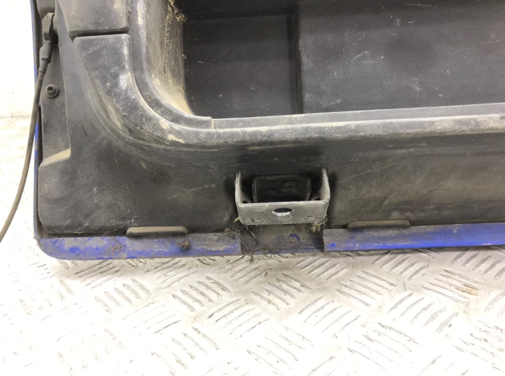 Крышка багажника для Citroen C2, 2006 г. 1.4 HDi дизель б/у — фото 6
