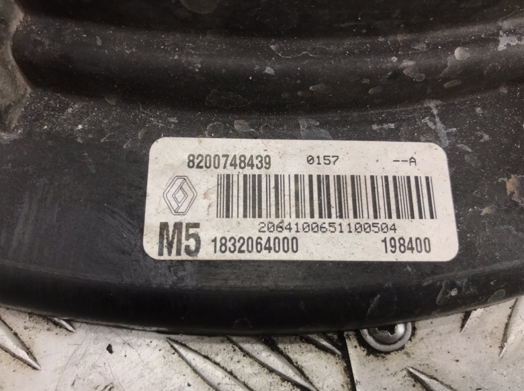 Вентилятор радиатора для Renault Clio, 2010 г. 1.2 i бензин б/у — фото 6