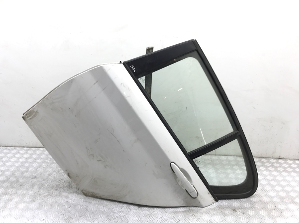 Дверь задняя левая для BMW 1 F20/F21, 2013 г. 2.0 TD дизель б/у