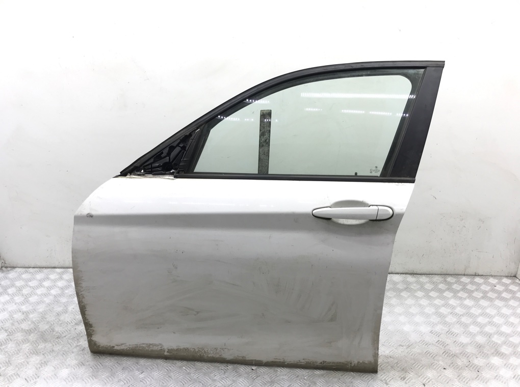 Дверь передняя левая для BMW 1 F20/F21, 2013 г. 2.0 TD дизель б/у