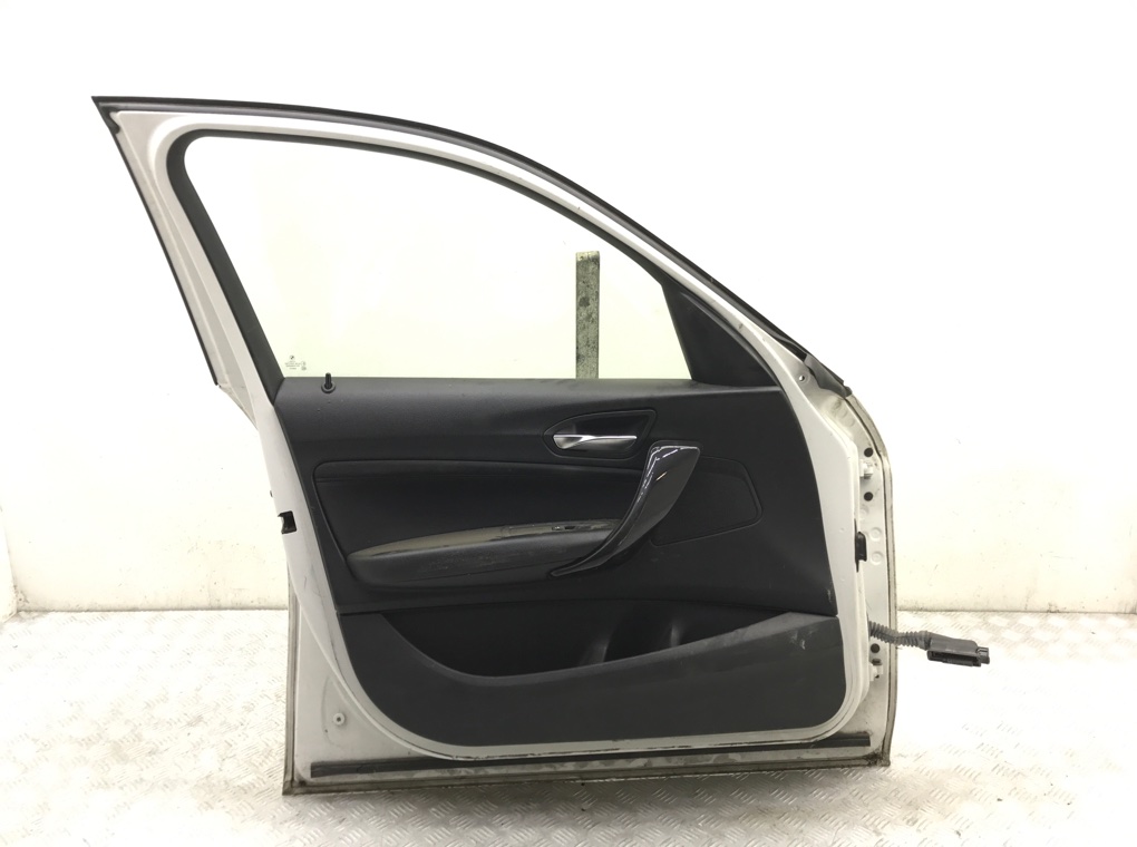 Дверь передняя левая для BMW 1 F20/F21, 2013 г. 2.0 TD дизель б/у — фото 4