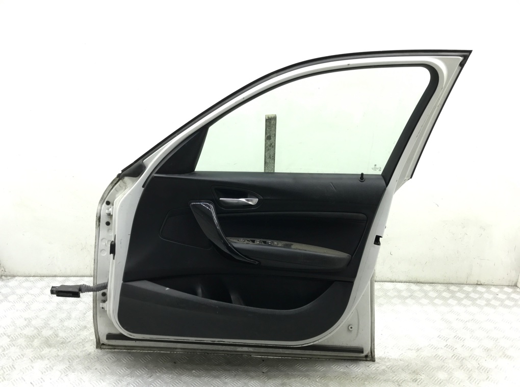 Дверь передняя правая для BMW 1 F20/F21, 2013 г. 2.0 TD дизель б/у — фото 4