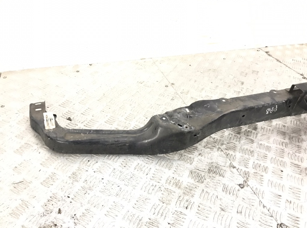 Планка под капот для Citroen C4 Grand Picasso, 2007 г. 1.6 HDi дизель б/у — фото 3