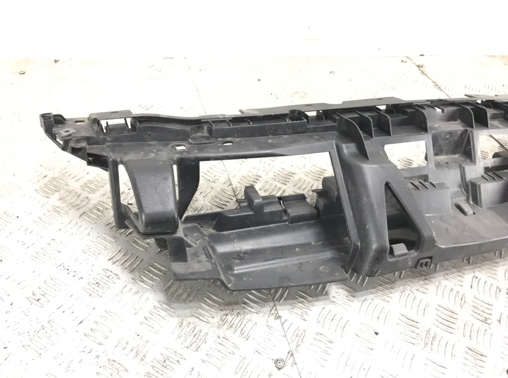 Панель передняя (телевизор) для Peugeot 5008, 2011 г. 1.6 HDi дизель б/у — фото 2