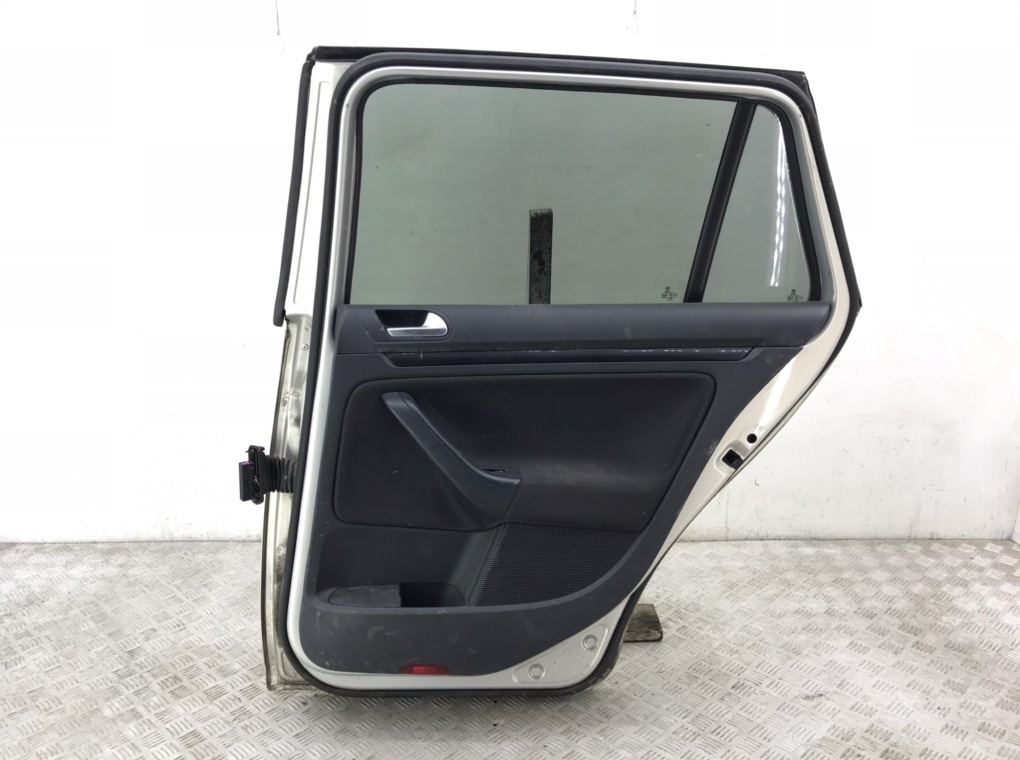 Дверь задняя правая для Volkswagen Golf, 2011 г. 1.6 TDi дизель б/у — фото 4