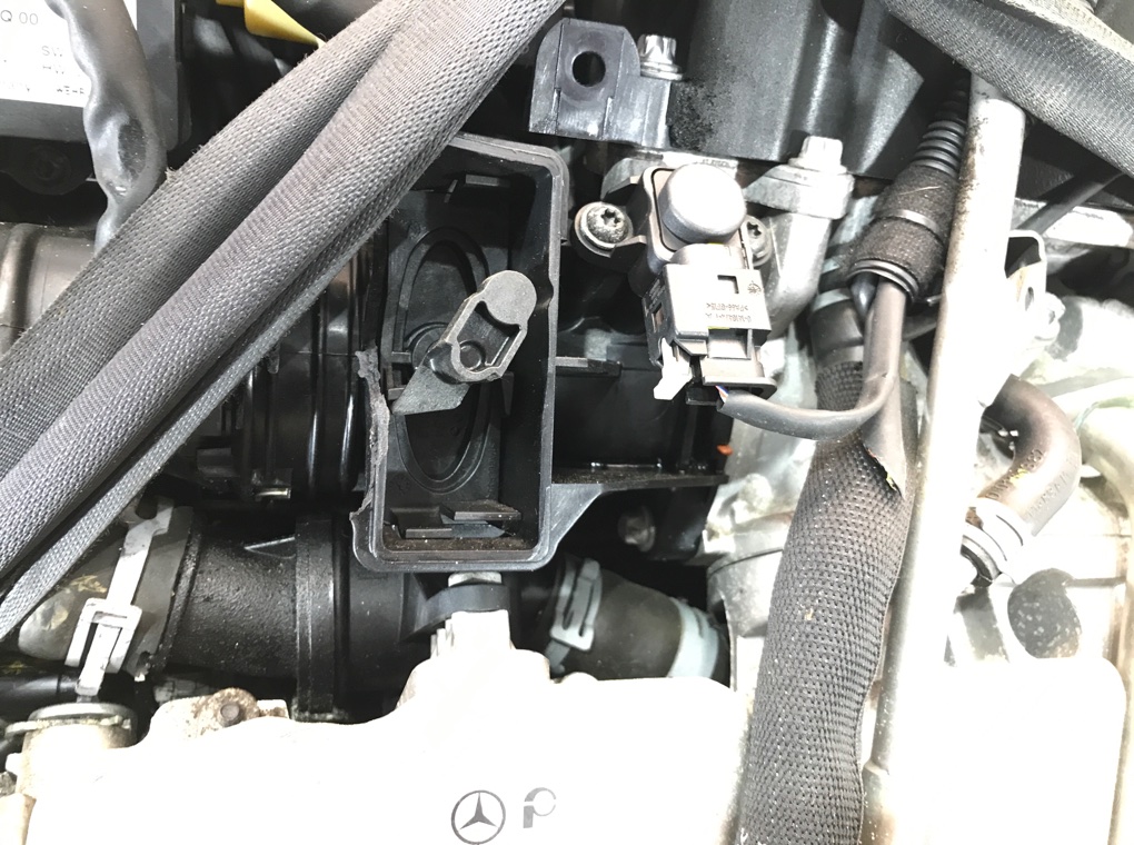 Двигатель для Mercedes B W245, 2010 г. 2.0 CDi дизель б/у — фото 7