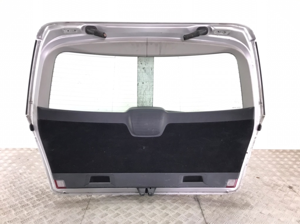 Крышка багажника для Mercedes C W204, 2008 г. 2.2 CDi дизель б/у — фото 3