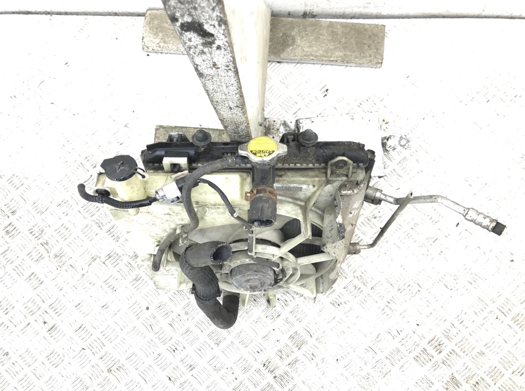 Кассета радиаторов для Toyota Aygo, 2006 г. 1.0 i бензин б/у — фото 2
