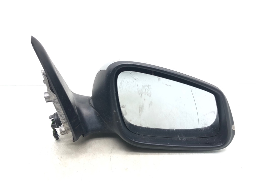Зеркало наружное правое для BMW 1 F20/F21, 2011 г. 2.0 TD дизель б/у