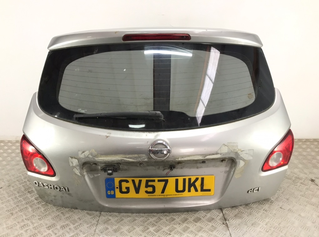 Крышка багажника для Nissan Qashqai, 2007 г. 2.0 DCi дизель б/у