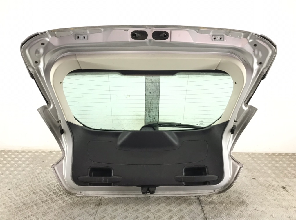 Крышка багажника для Ford Focus, 2012 г. 1.0 i бензин б/у — фото 3
