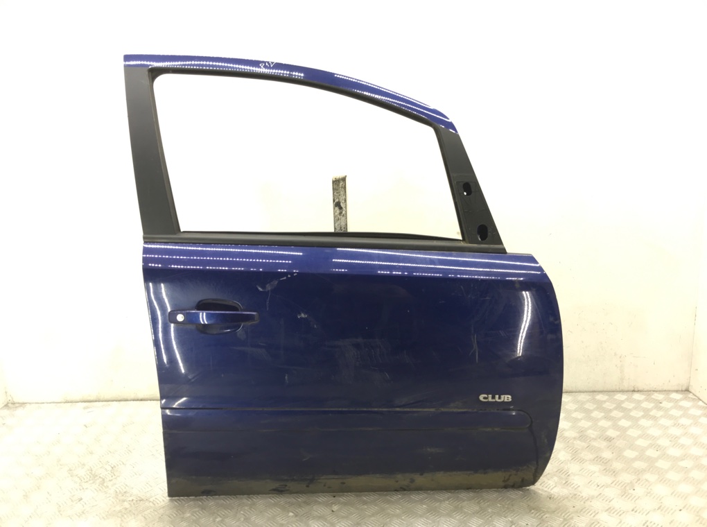Дверь передняя правая для Opel Zafira, 2006 г. 1.6 i бензин б/у
