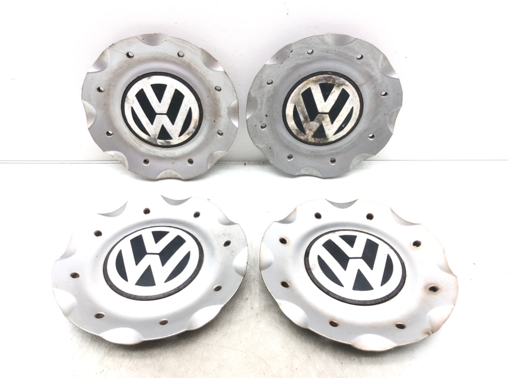 Колпачок литого диска для Volkswagen Passat, 2005 г. 1.9 TDi дизель б/у