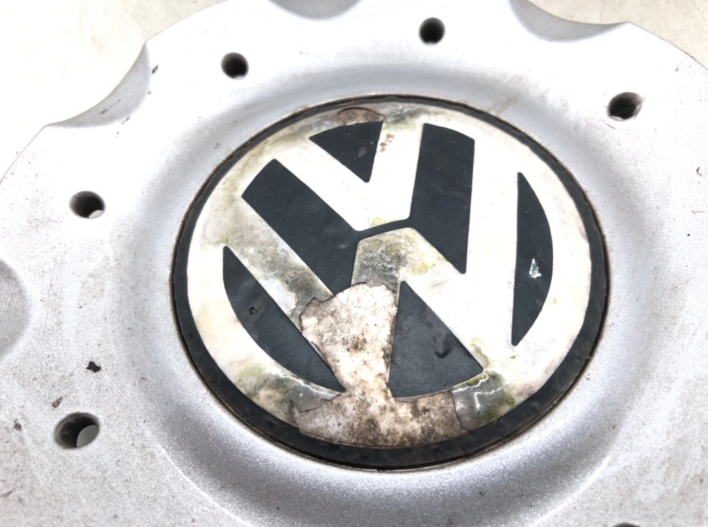 Колпачок литого диска для Volkswagen Passat, 2005 г. 1.9 TDi дизель б/у — фото 3