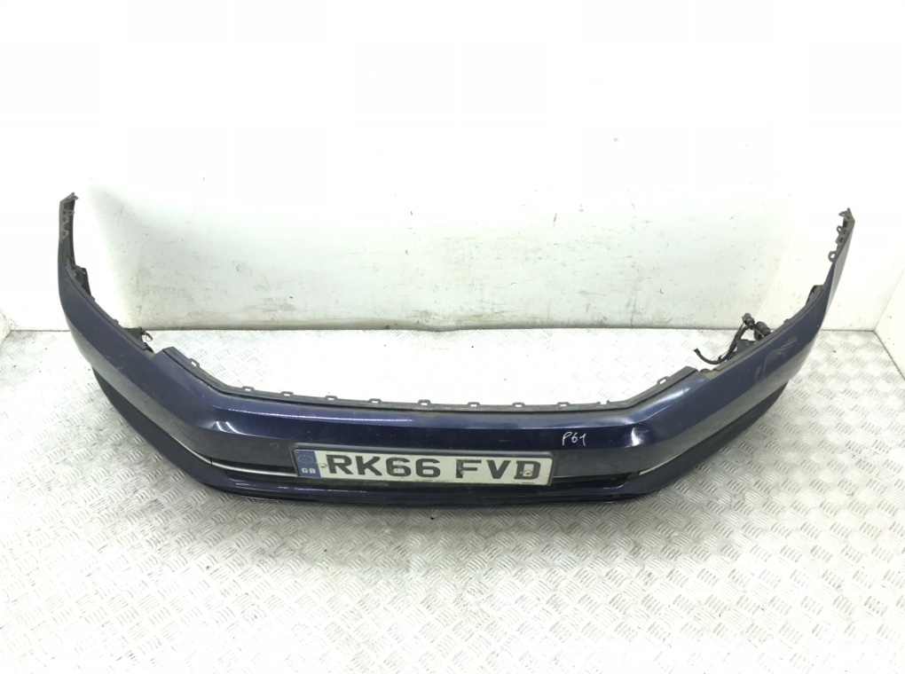Бампер передний для Volkswagen Passat, 2016 г. 1.6 TDi дизель б/у — фото 2