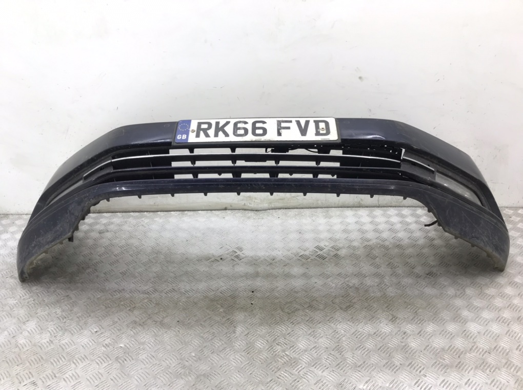 Бампер передний для Volkswagen Passat, 2016 г. 1.6 TDi дизель б/у — фото 5