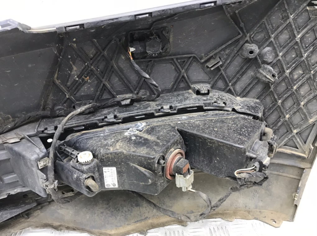 Бампер передний для Volkswagen Passat, 2016 г. 1.6 TDi дизель б/у — фото 17