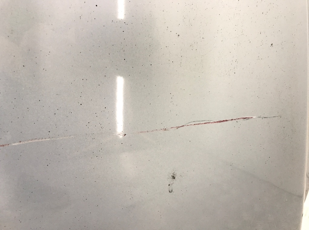 Капот для Volvo V70, 2007 г. 2.4 TD дизель б/у — фото 6