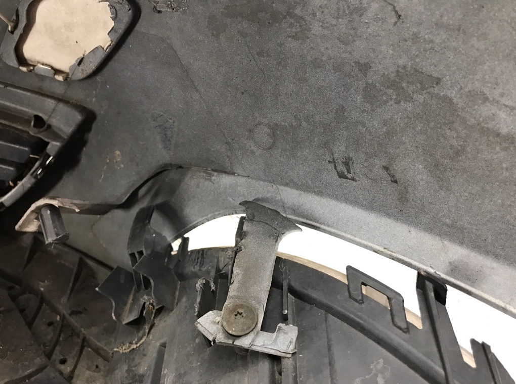 Бампер передний для Opel Astra, 2012 г. 1.7 CDTi дизель б/у — фото 12