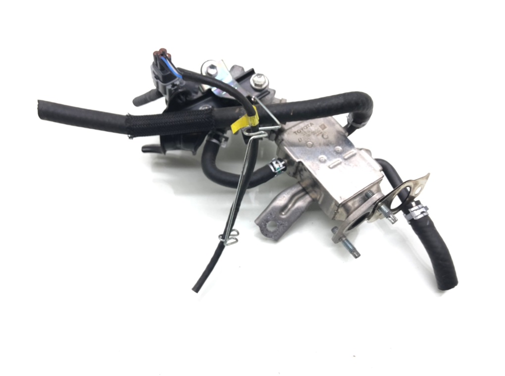 Радиатор EGR для Toyota Yaris, 2016 г. 1.5 i бензин б/у