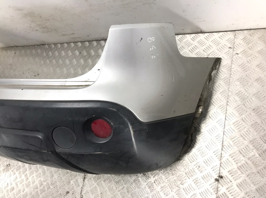 Бампер задний для Nissan Qashqai, 2007 г. 2.0 DCi дизель б/у — фото 2