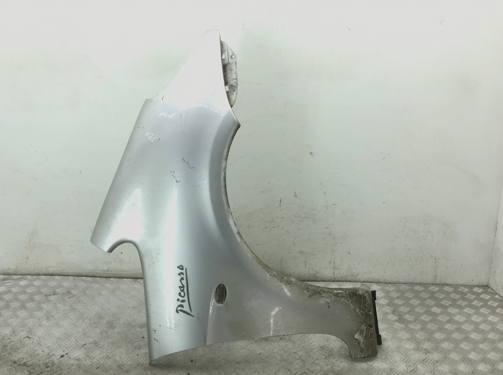 Крыло переднее правое для Citroen Xsara Picasso, 2009 г. 1.6 i бензин б/у